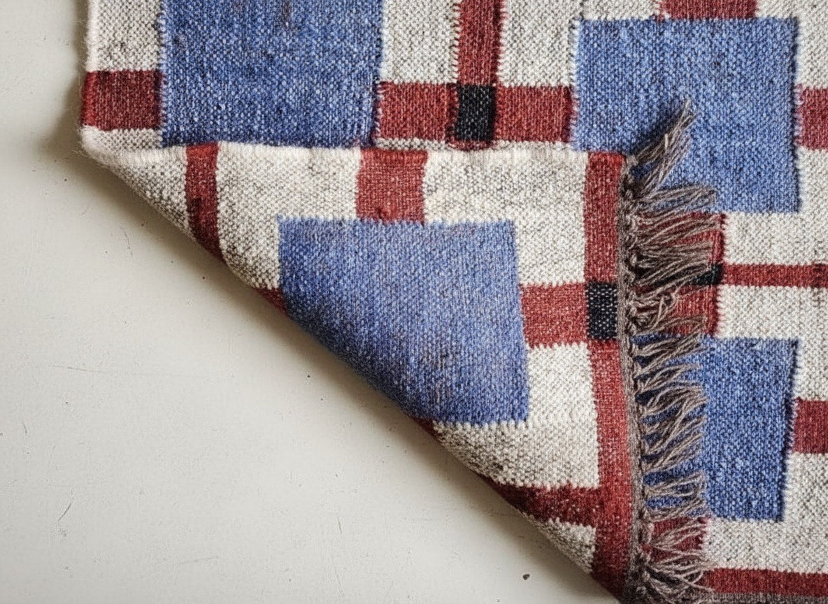 Blue Geometric Pattern – Flatweave Kilim Rug Carpet | Modern Tribal Home Decor