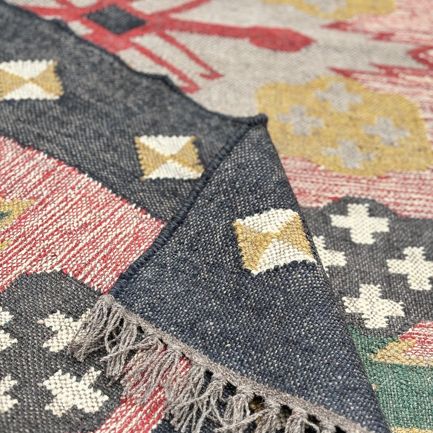 Wool Jute Kilim Dhurrie – Handwoven Floor Mat